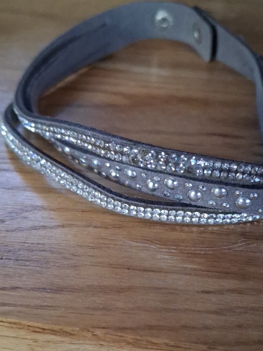 Women's Gray Crystal-Embellished Wrap Choker Necklace